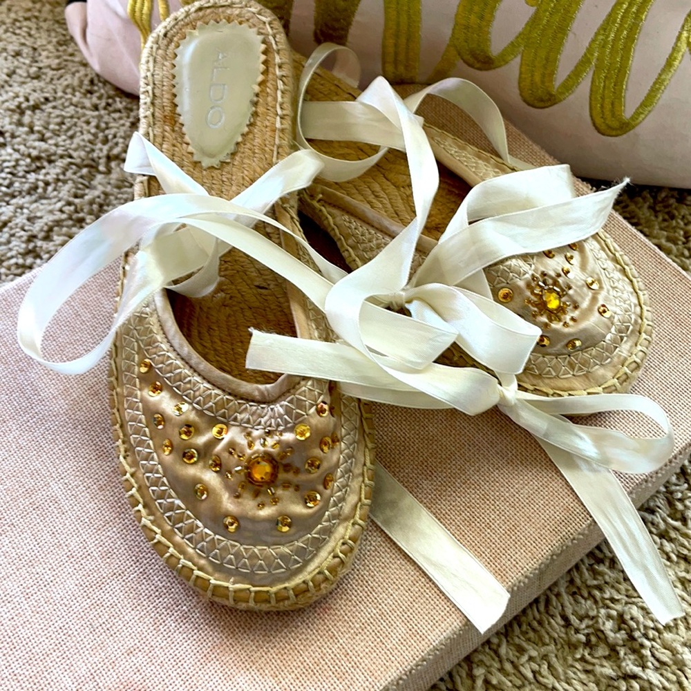 Aldo Egypt🇪🇬ian/Ballerina/Espadrille Wrap shoe